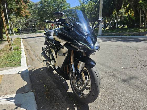 SUZUKI GSX-S1000GT ABS 